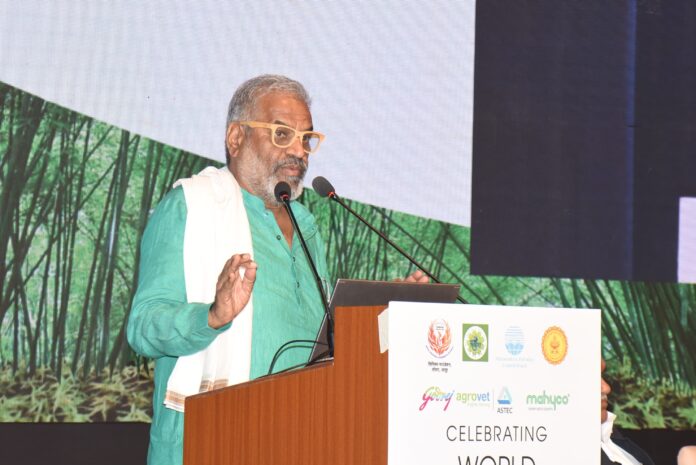पृथ्वीच्या रक्षणासाठी बांबू शेती उपयुक्त – राज्य कृषी मूल्य आयोगाचे अध्यक्ष पाशा पटेल