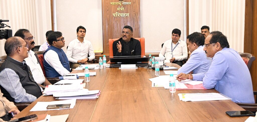 नवीन वेळापत्रकानुसार कंपनीने ई-बसेसचा पुरवठा करावा – मंत्री प्रताप सरनाईक