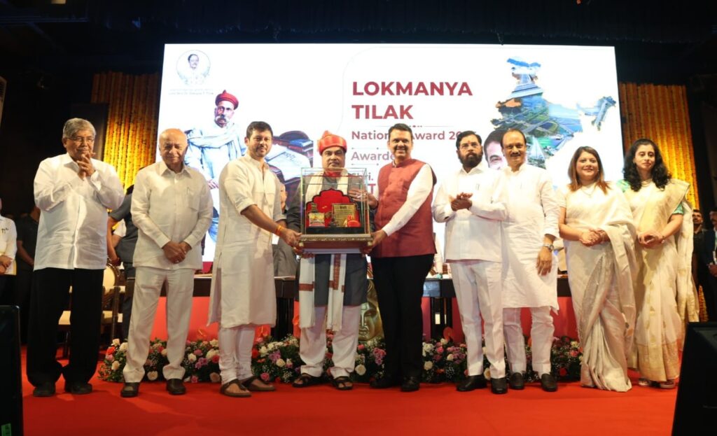 नितीन गडकरी यांच्या रुपाने महाराष्ट्रातील कृतीशील आणि संवेदनशील व्यक्तिमत्त्वाचा सन्मान- मुख्यमंत्री देवेंद्र फडणवीस