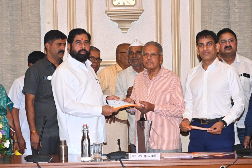 सिडकोच्या बीएमपीसी कामगारांचा ४० वर्षे प्रलंबित असलेला प्रश्न उपमुख्यमंत्री एकनाथ शिंदे यांनी सोडवला